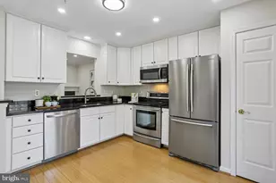 536 Tschiffely Square Rd, Gaithersburg, MD 20878 - Photo 11