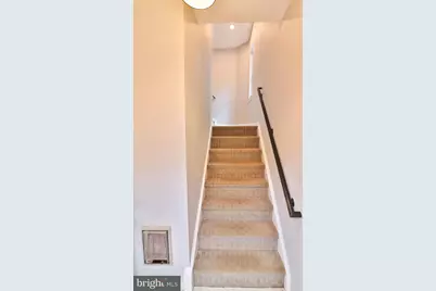10488 Parthenon Court #10488, Bethesda, MD 20817 - Photo 5