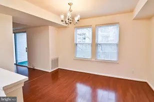 13 Pickering Ct, Germantown, MD 20874 - Photo 7
