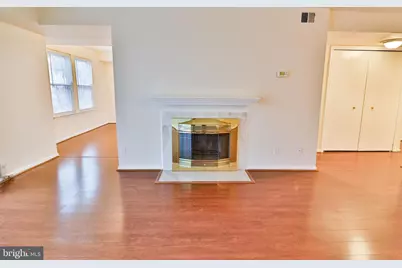 13 Pickering Court #13-102, Germantown, MD 20874 - Photo 5
