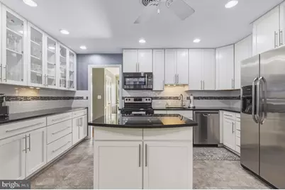 25904 Reva Drive, Damascus, MD 20872 - Photo 11