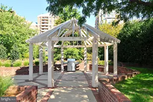 7500 Woodmont Ave, Bethesda, MD 20814 - Photo 23