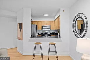 7500 Woodmont Ave, Bethesda, MD 20814 - Photo 7