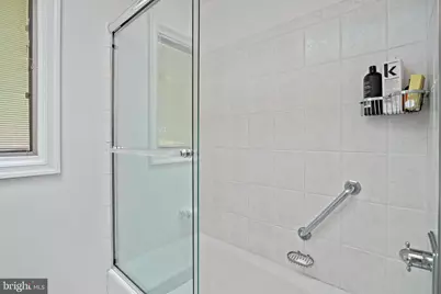 6301 Crathie Ln, Bethesda, MD 20816 - Photo 15