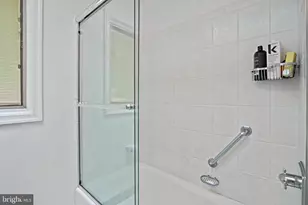 6301 Crathie Ln, Bethesda, MD 20816 - Photo 15