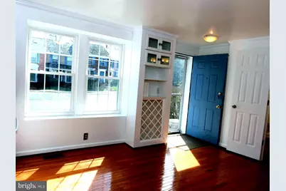 8907 Barrowgate Court, Potomac, MD 20854 - Photo 7
