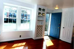 8907 Barrowgate Ct, Potomac, MD 20854 - Photo 7