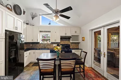 11112 Nicholas Drive, Silver Spring, MD 20902 - Photo 9
