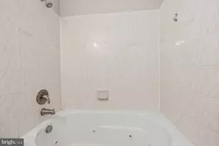 9616 Brassie Way, Gaithersburg, MD 20886 - Photo 15