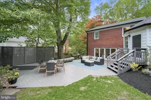 6204 Redwing Ct, Bethesda, MD 20817 - Photo 37