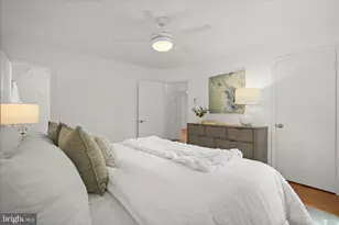 6204 Redwing Ct, Bethesda, MD 20817 - Photo 17