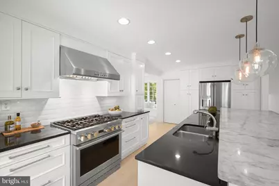6204 Redwing Court, Bethesda, MD 20817 - Photo 11