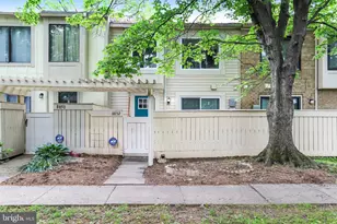 8852 Welbeck Way, Montgomery Village, MD 20886 - Photo 13