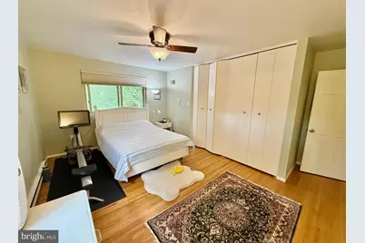 6424 Hollins Drive, Bethesda, MD 20817 - Photo 17