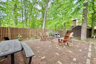 6424 Hollins Dr, Bethesda, MD 20817 - Photo 37