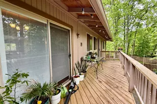 6424 Hollins Dr, Bethesda, MD 20817 - Photo 15