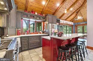 21605 Gentry Ln, Brookeville, MD 20833 - Photo 33