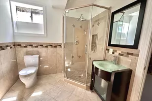 307 Creek Valley Ln, Rockville, MD 20850 - Photo 35