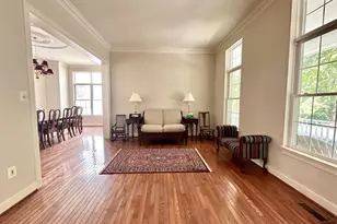 307 Creek Valley Ln, Rockville, MD 20850 - Photo 11