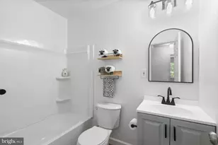 12316 Pretoria Dr, Silver Spring, MD 20904 - Photo 21
