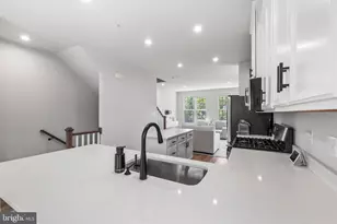 9826 Posterity Ln, Montgomery Village, MD 20886 - Photo 11