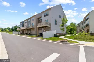 9826 Posterity Ln, Montgomery Village, MD 20886 - Photo 35
