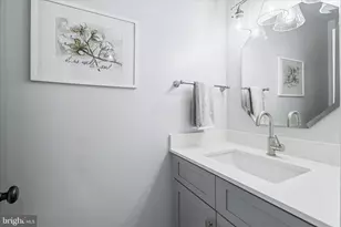 26508 Aiken Dr, Clarksburg, MD 20871 - Photo 9