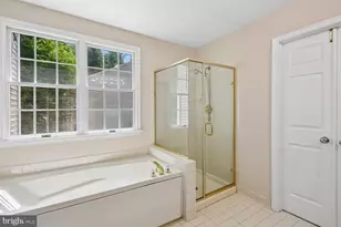 17976 Dumfries Cir, Olney, MD 20832 - Photo 25