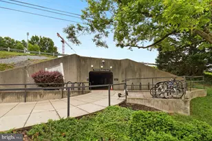 10500 Rockville Pike, Rockville, MD 20852 - Photo 35
