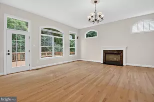 404 Misty Knoll Dr, Rockville, MD 20850 - Photo 29