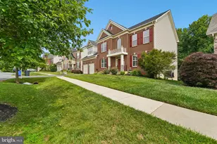 23115 Timber Creek Ln, Clarksburg, MD 20871 - Photo 3