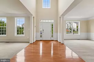 23115 Timber Creek Ln, Clarksburg, MD 20871 - Photo 5
