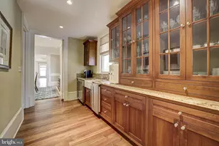 8800 Saunders Ln, Bethesda, MD 20817 - Photo 19