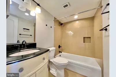 4242 E West Highway #417, Chevy Chase, MD 20815 - Photo 7