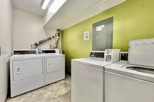 4242 East-West Hwy, Chevy Chase, MD 20815 - Photo 11