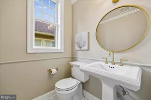 112 Quincy St, Chevy Chase, MD 20815 - Photo 15