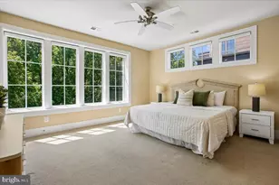3675 Chevy Chase Lake Dr, Chevy Chase, MD 20815 - Photo 15