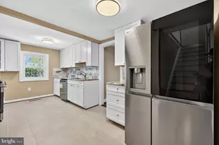101 N Horners Ln, Rockville, MD 20850 - Photo 7