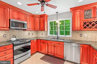 6621 Belle Chase Court, Gaithersburg, MD 20882 - Photo 13