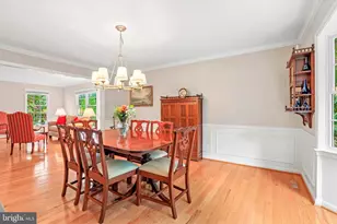 6621 Belle Chase Ct, Gaithersburg, MD 20882 - Photo 11