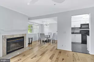 5716 Chapman Mill Dr, Rockville, MD 20852 - Photo 3