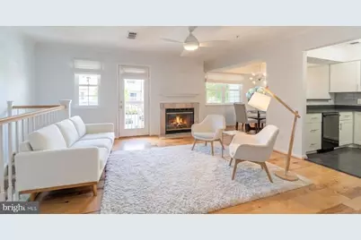 5716 Chapman Mill Drive #150, Rockville, MD 20852 - Photo 5