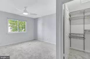 5716 Chapman Mill Dr, Rockville, MD 20852 - Photo 13