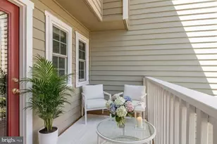 5716 Chapman Mill Dr, Rockville, MD 20852 - Photo 19