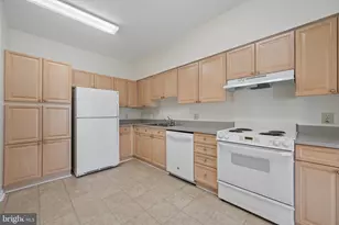2904 N Leisure World Blvd, Silver Spring, MD 20906 - Photo 31