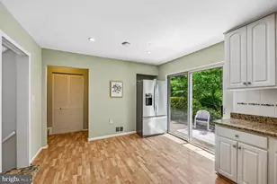 17713 Lochness Cir, Olney, MD 20832 - Photo 13
