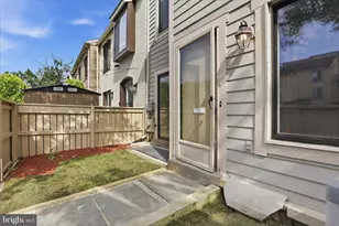 10107 Ridgeline Dr, Montgomery Village, MD 20886 - Photo 33