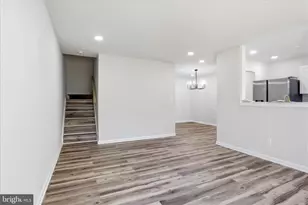10107 Ridgeline Dr, Montgomery Village, MD 20886 - Photo 7
