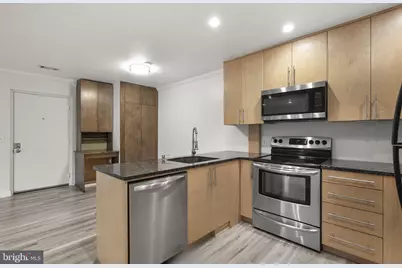 18328 Streamside Drive #304, Gaithersburg, MD 20879 - Photo 7