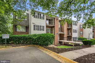 18328 Streamside Dr, Gaithersburg, MD 20879 - Photo 21